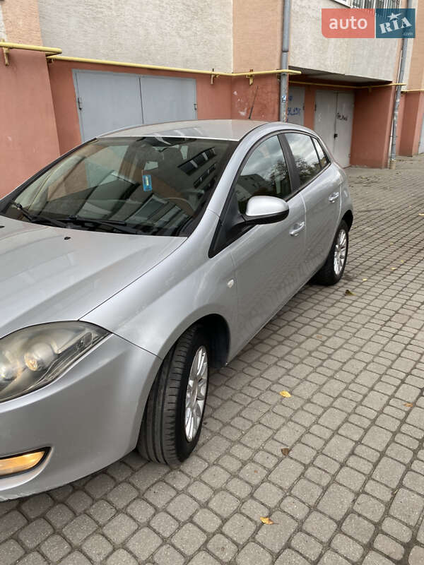 2010 fiat bravo