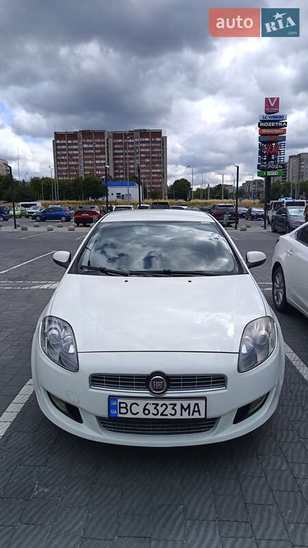 2011 fiat bravo