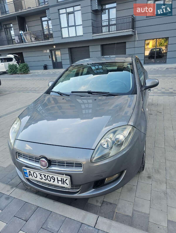 2011 fiat bravo