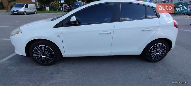 2012 fiat bravo