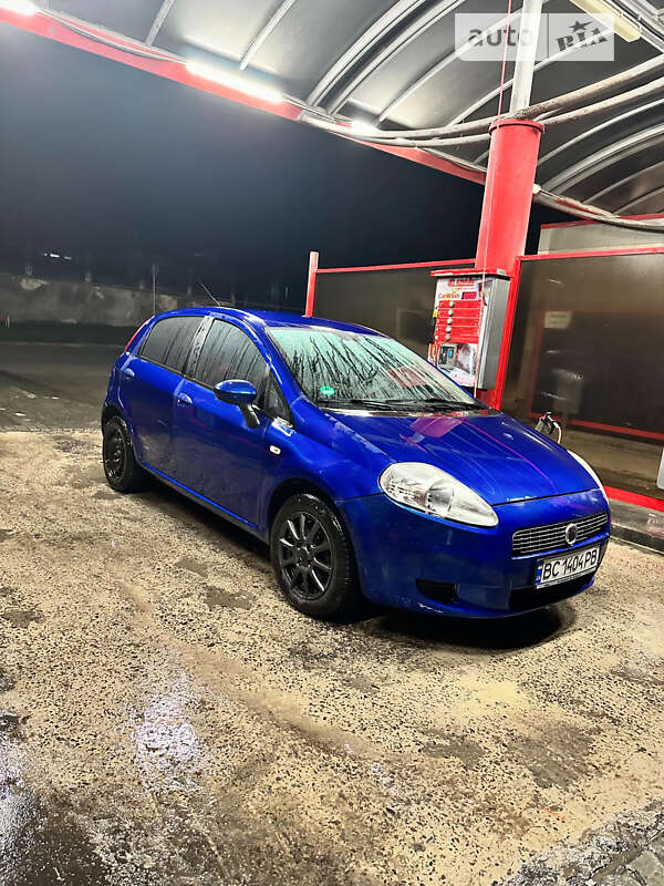 2008 fiat punto