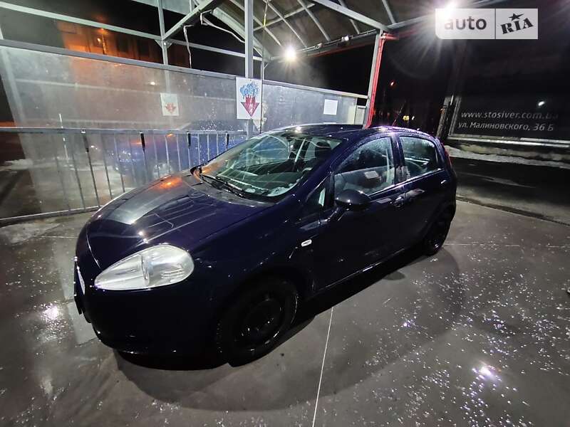 2009 fiat punto