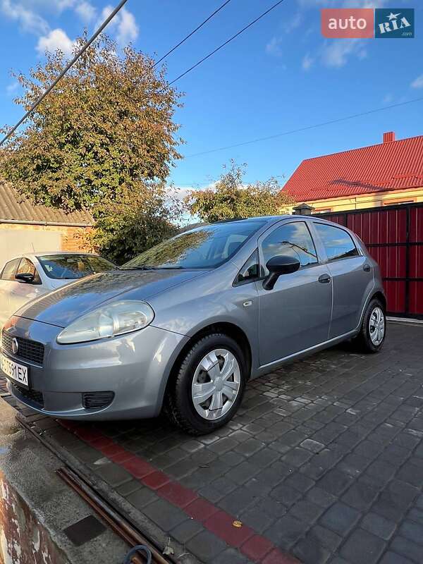 2009 fiat punto