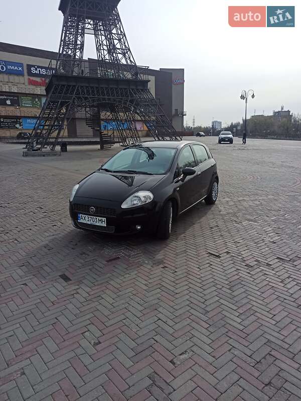 2010 fiat grande punto