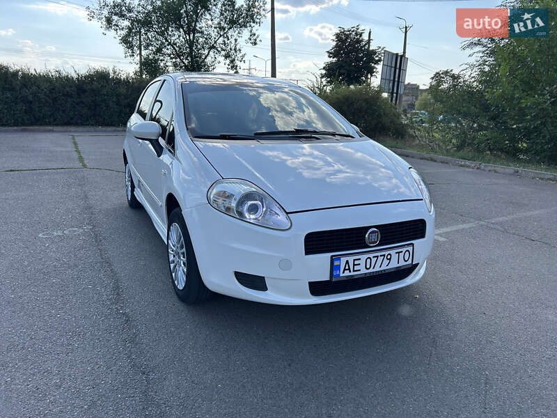 2010 fiat punto