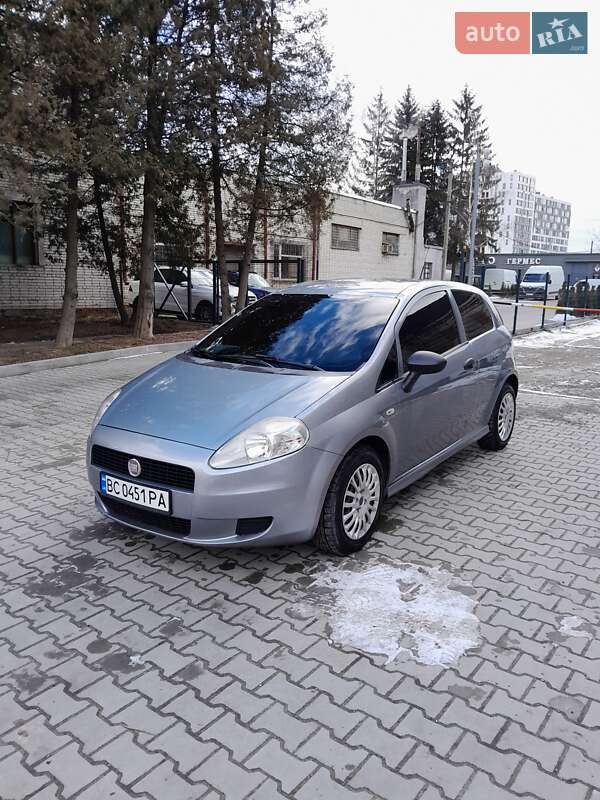 2010 fiat punto