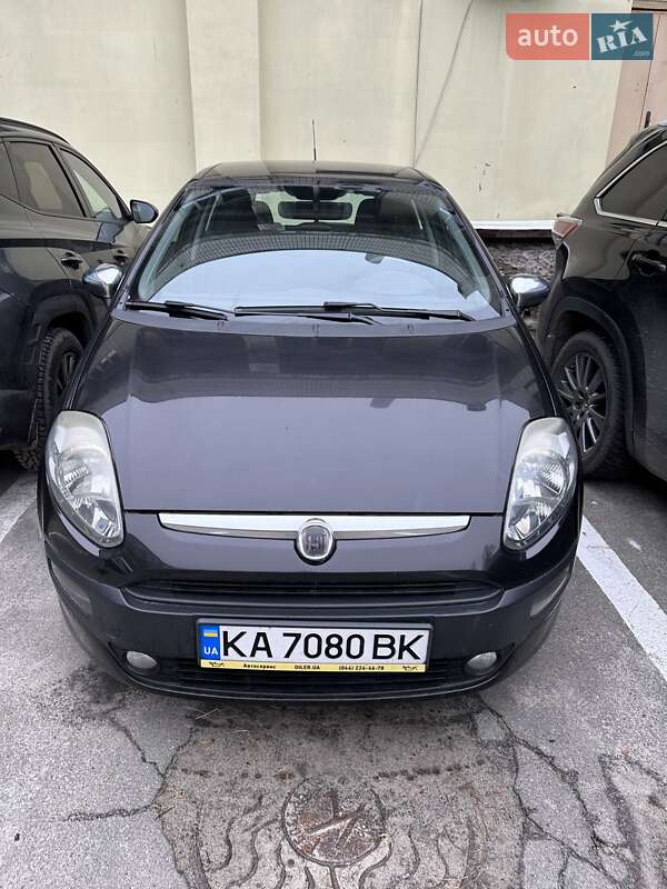 2010 fiat punto