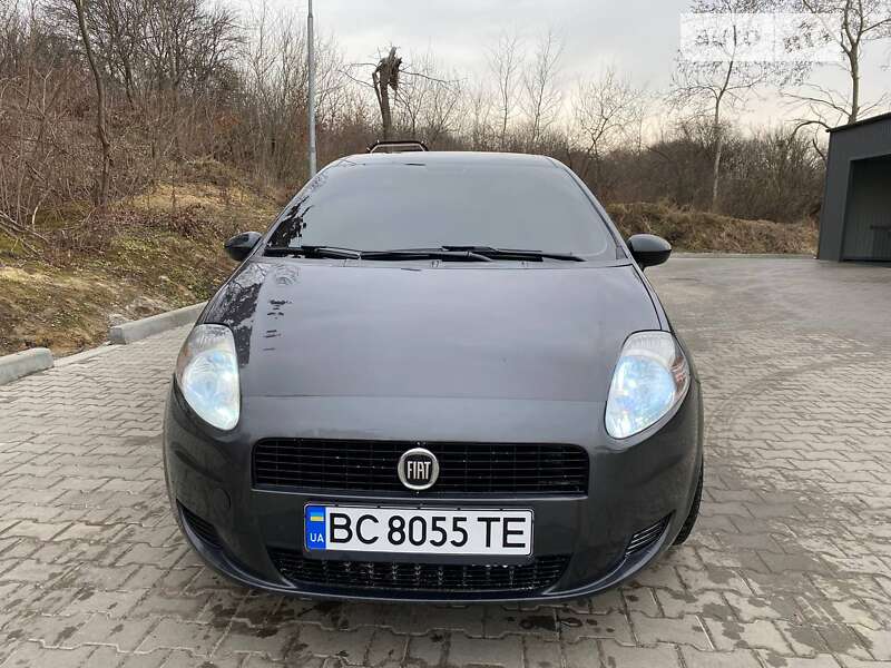 2010 fiat punto