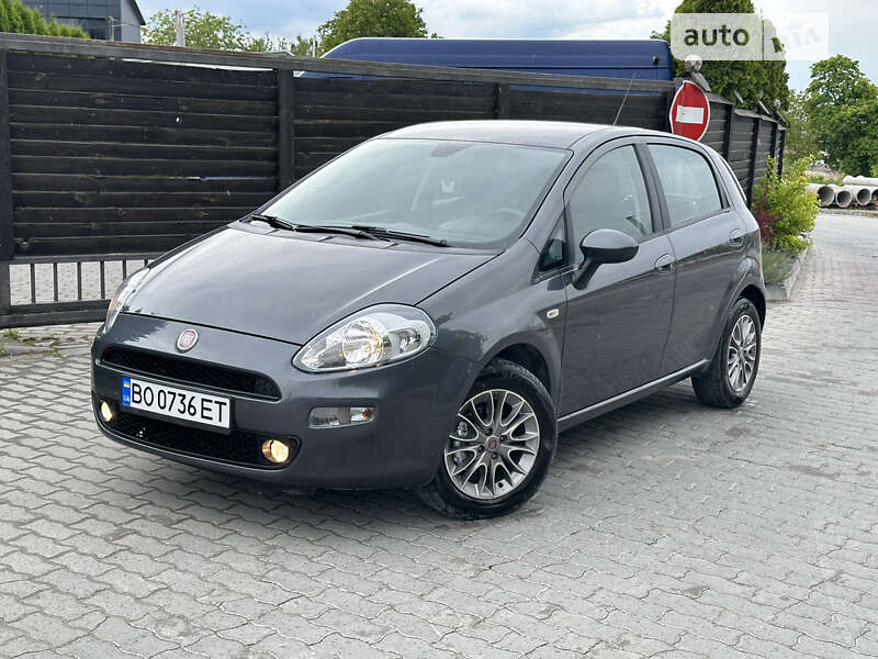 2012 fiat punto