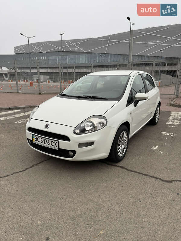 2012 fiat grande punto