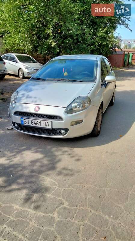 2013 fiat punto
