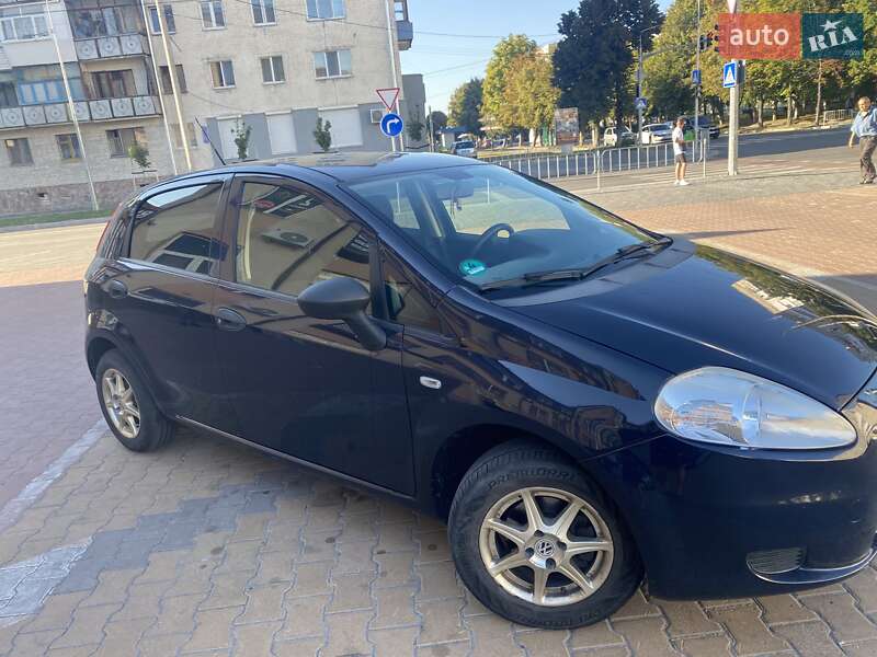 2009 fiat grande punto