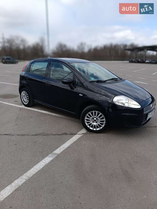 2009 fiat punto
