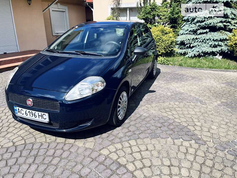 2009 fiat punto