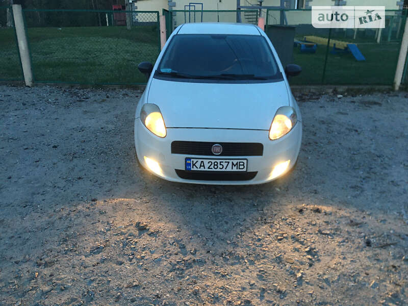 2009 fiat punto