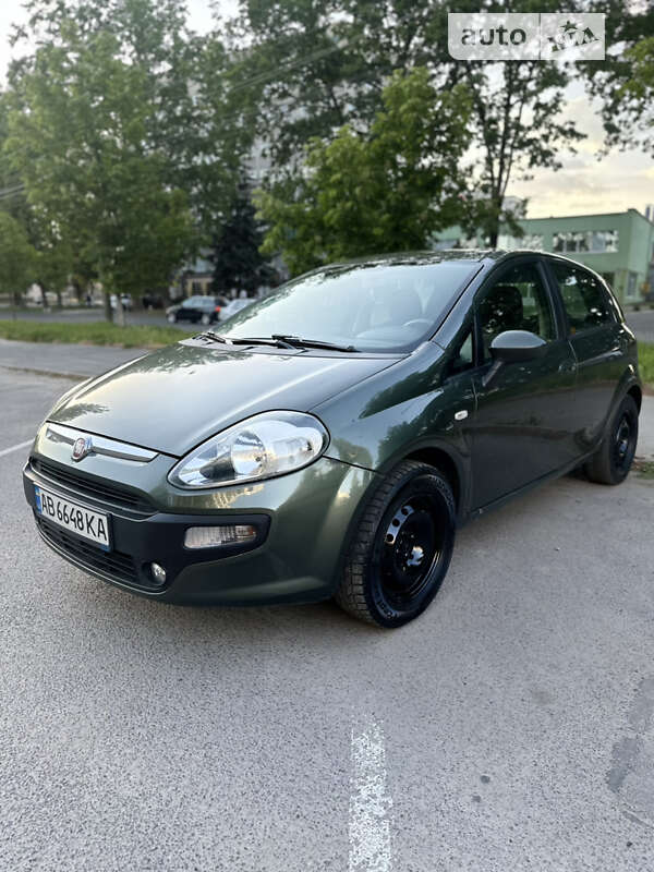 2010 fiat punto