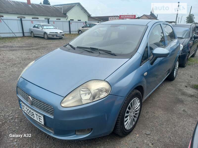 2010 fiat punto