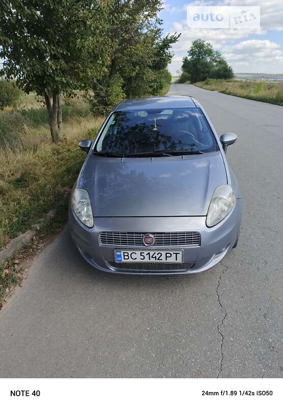 2010 fiat grande punto