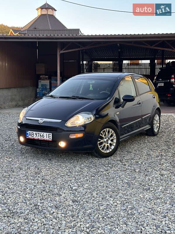 2010 fiat punto