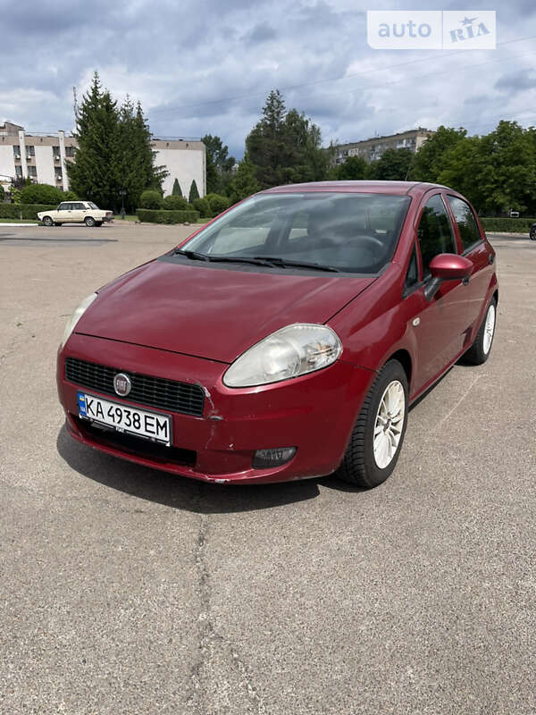 2010 fiat grande punto