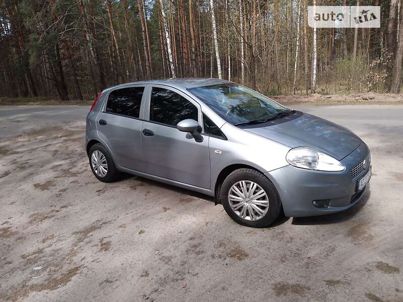 2010 fiat grande punto