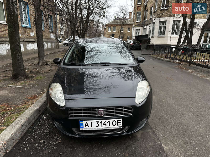 2011 fiat grande punto