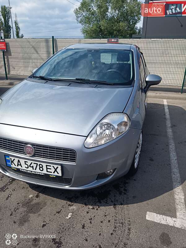 2011 fiat grande punto