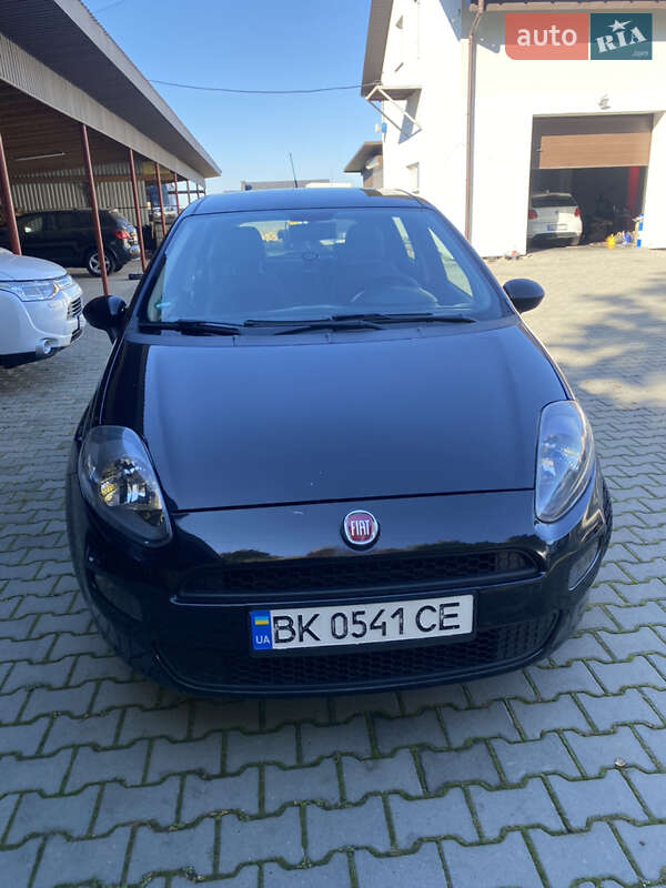 2013 fiat punto