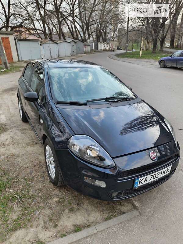 2013 fiat punto