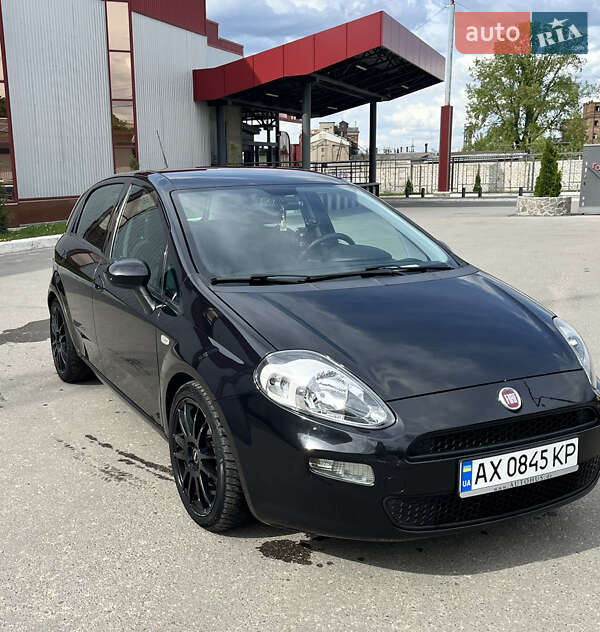 2014 fiat punto