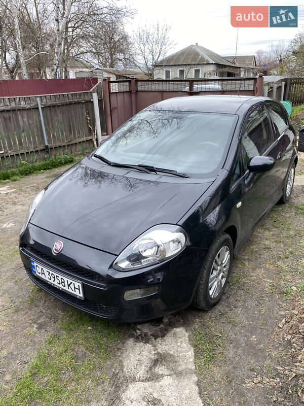 2014 fiat punto