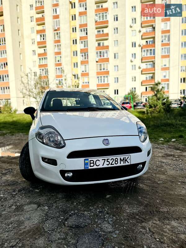 2014 fiat punto