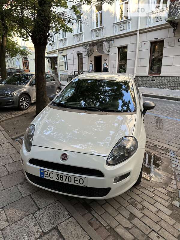 2014 fiat punto