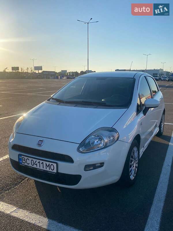 2015 fiat punto