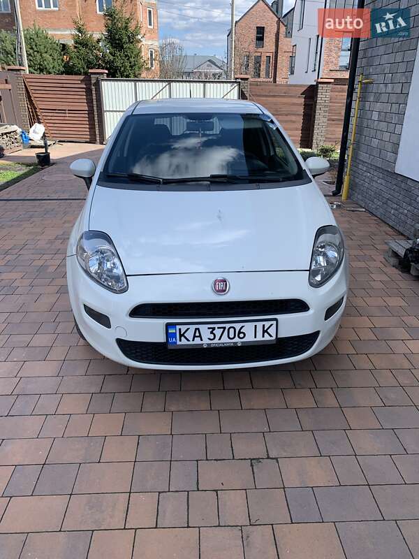 2015 fiat punto