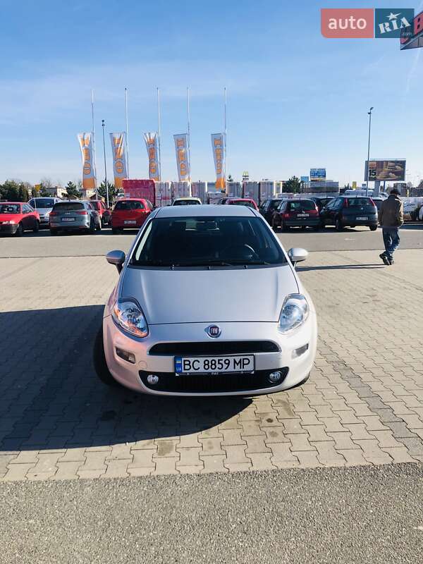 2015 fiat punto