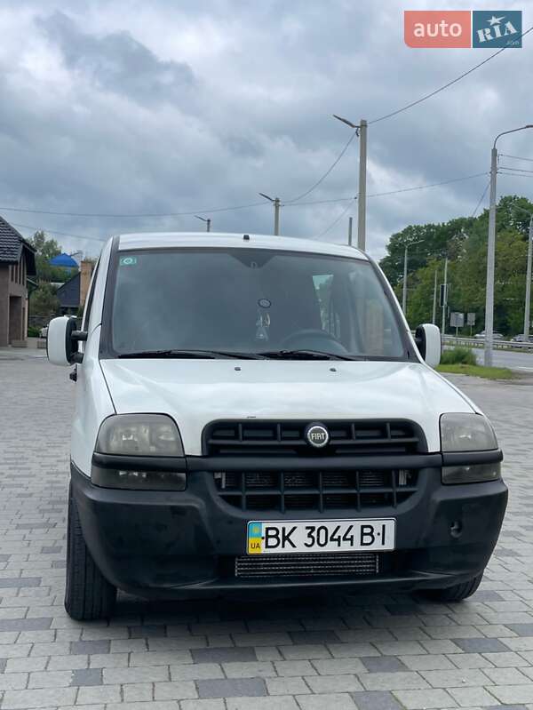 2005 fiat doblo