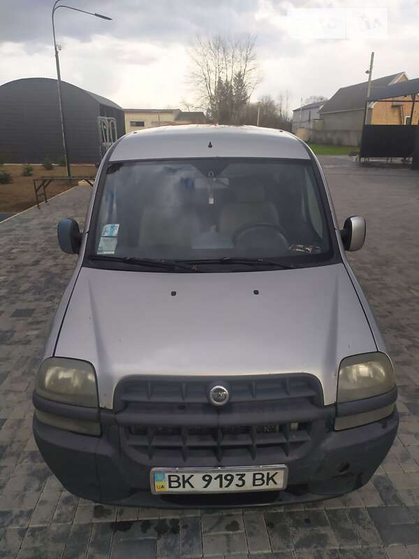 2004 fiat doblo