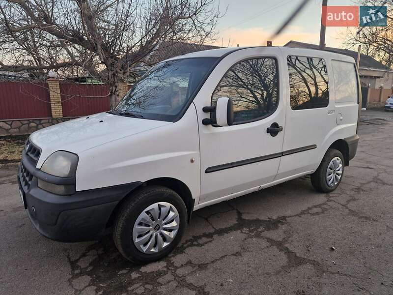 2005 fiat doblo