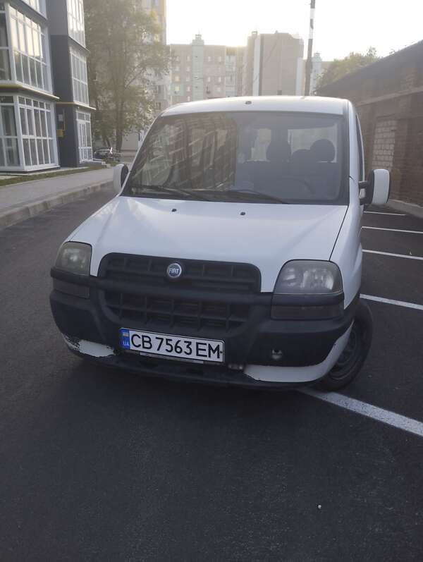 2005 fiat doblo