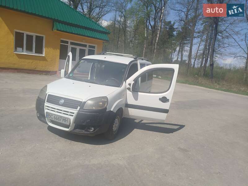2005 fiat doblo