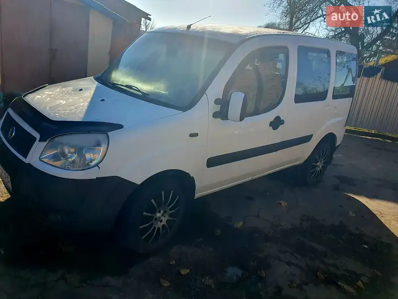 2008 fiat doblo