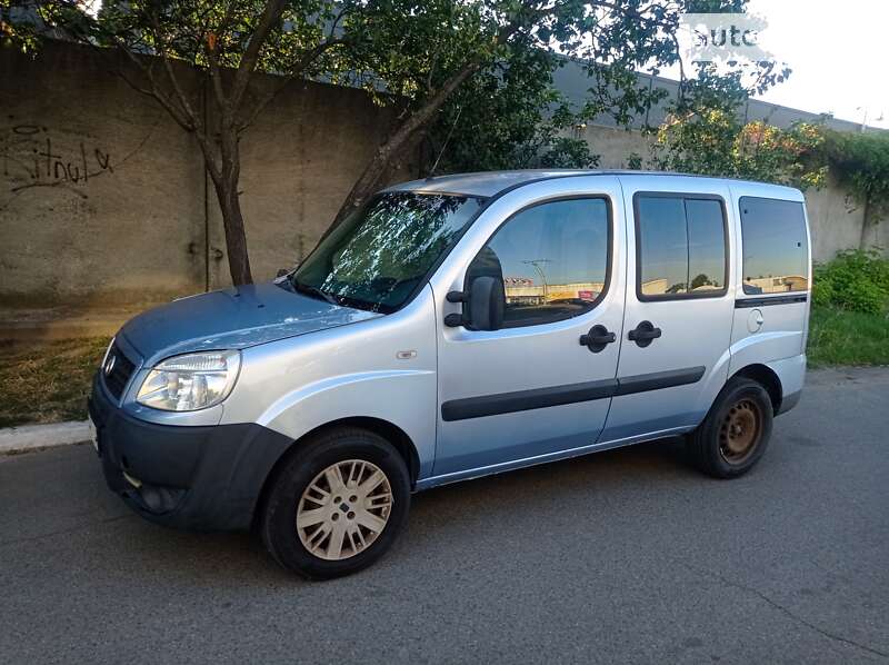 2008 fiat doblo