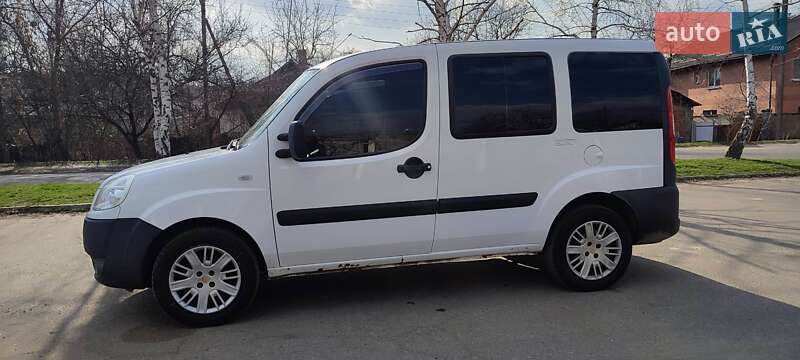 2008 fiat doblo-panorama