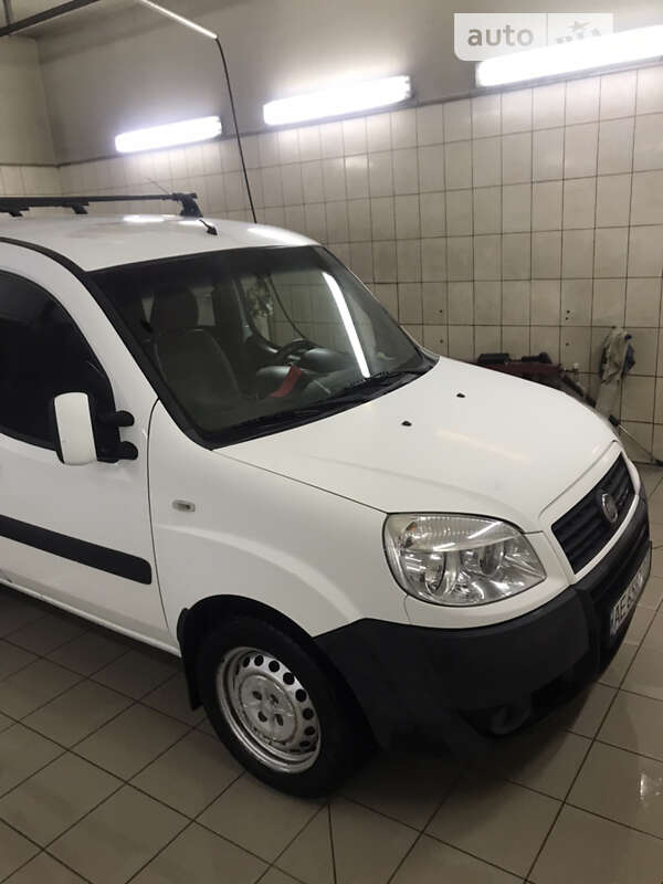 2009 fiat doblo