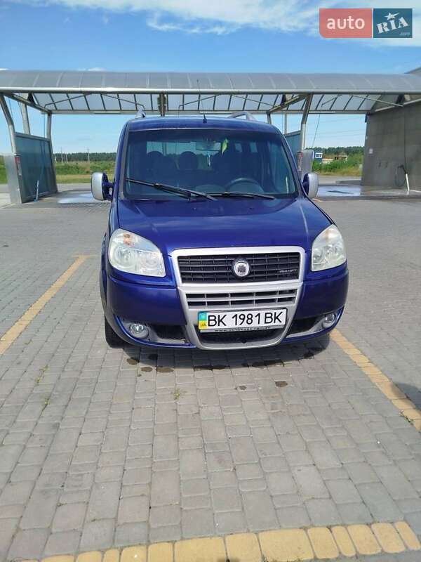 2008 fiat doblo
