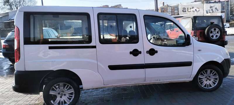 2008 fiat doblo