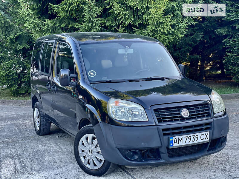2009 fiat doblo