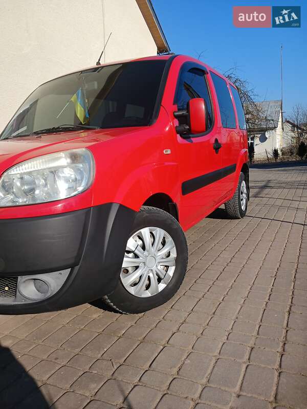 2008 fiat doblo