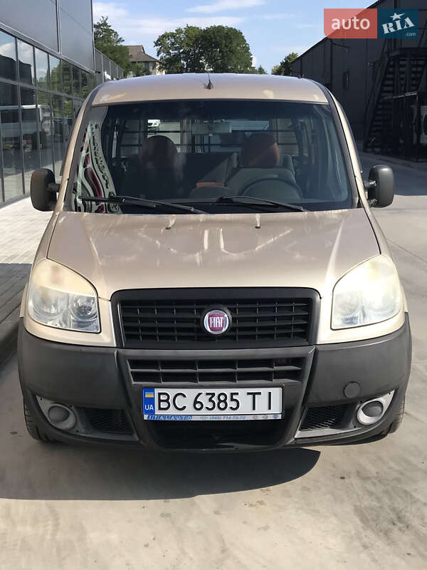 2008 fiat doblo
